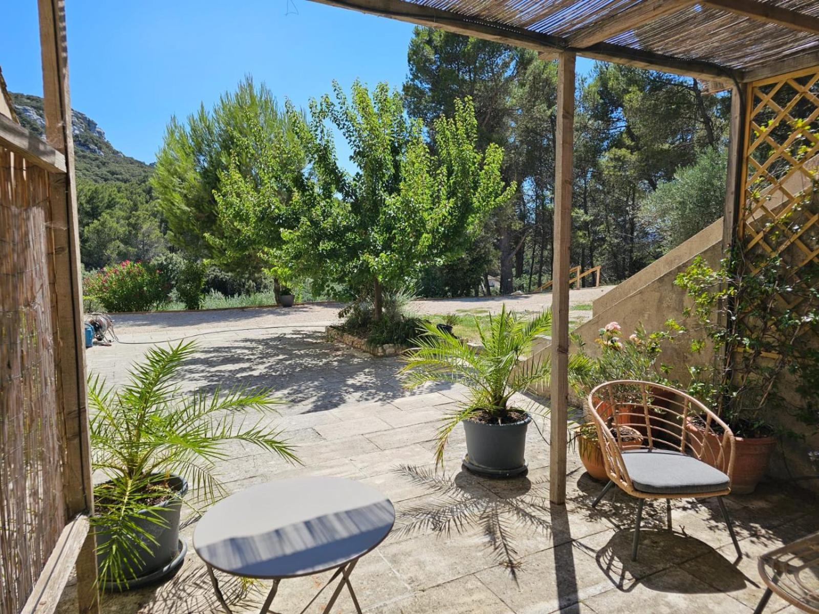 Mas De La Fadeto Bed and Breakfast Les Baux Rum bild